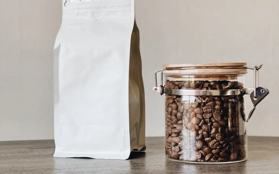 Pumili ng Iyong Tagumpay: Ilunsad ang Sarili Mong White Label na Mga Butil ng Kape Branding ng Butil: Paano Lumikha at Magbenta ng Custom na White Label na Mga Butil ng Kape
